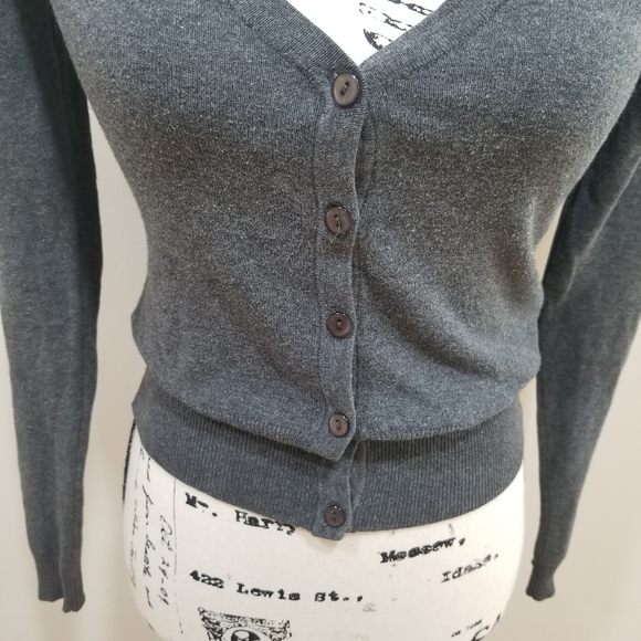 Rue 21 Gray V Neck Cardigan With Button Closure At The Bottom SIZE S. - Picture 5 of 16